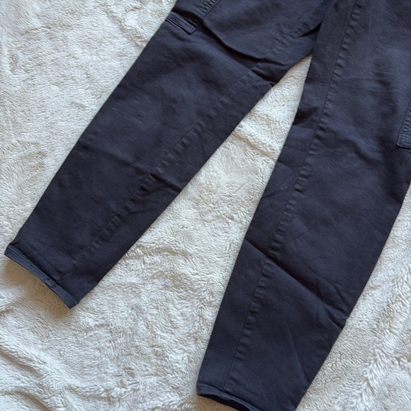 LOFT Black Skinny Ankle Pants Zip Pocket Utility Style | Stretch Size 6 Petite - Picture 4 of 10